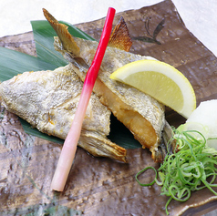 お造りや揚げ物、おつまみもございます
