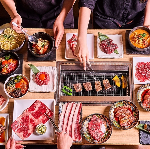 焼肉倶楽部天王寺店名物「五大名物」と138品食べ放題♪