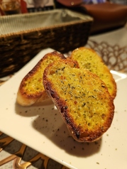 ガーリックトースト