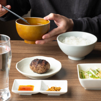 昼限定！三ケ日牛の参乃ハンバーグ定食は3個まで無料◎