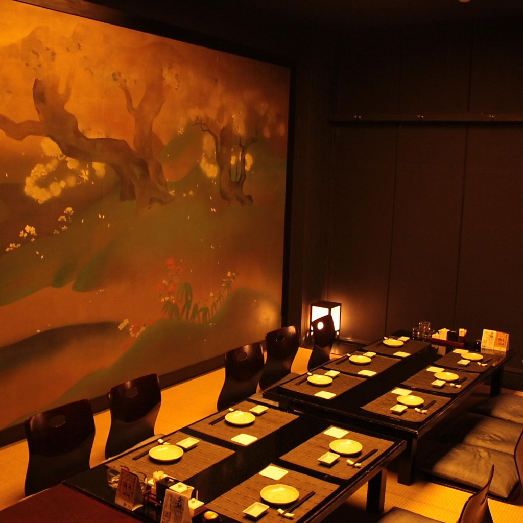 最大60名までOKな大広間あります！ゆったりとして席でくつろげます。