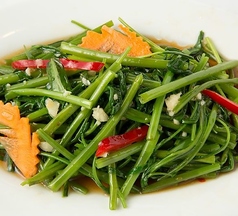 空芯菜炒め Stir-Fried Water Spinach