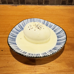 とろ～り半熟卵の自家製マヨソースがけ(1個)