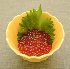 いくらの醤油漬・肉じゃが 各
