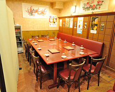 名古屋餃子×台湾ラーメン 本場台湾中華料理 梅園の雰囲気3