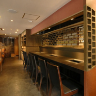 お一人様用のカウンター席をご用意してます！