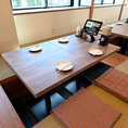 小規模なご宴会や仲間内でのお食事に最適な6名様用の掘りごたつ個室をご用意しております！周りを気にすることなく、プライベートな空間でリラックスしながら会話やお食事を存分にお楽しみいただけます◎大切な人との特別な時間やご家族でのご利用にもぴったりのお席となっております♪