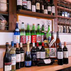お酒の種類も豊富にご用意しております◎