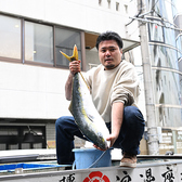 **全コース海鮮三昧コースで時間無制限。**時間を気にせずゆったり楽しめる当店自慢のコースです。新鮮な刺身や揚げ物など、こだわりの料理をバランスよくご用意。飲んで食べて語って、心ゆくまで楽しいひとときをお過ごしください。