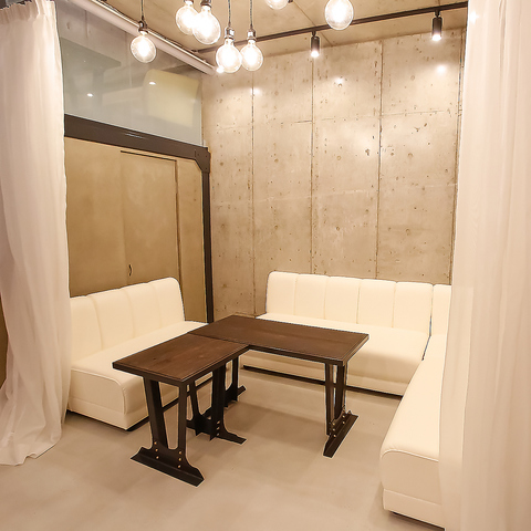 Dining cafe&bar GAGA