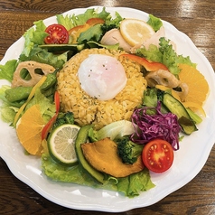 温玉ぷるぷるサラダごはん