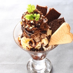 チョコレートパフェ