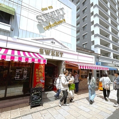 SWEET PLACE MARKET スイート プレイス マーケット 縄手本店の外観1