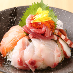 本日の海鮮丼