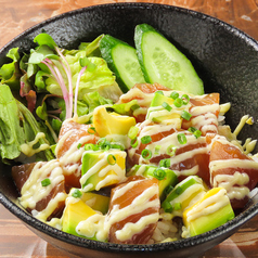 【おすすめ】ご飯メニューもございます◆ポキ丼　1500円(税込)の写真