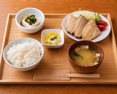 ボリューム満点◎定食メニューが種類豊富！