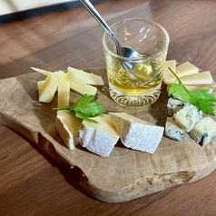 チーズ盛り合わせ