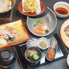回転寿し 仁 京橋のコース写真