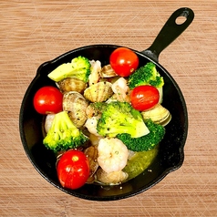 《活貝》海鮮アヒージョ