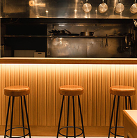 赤坂駅近で便利◎NYのビストロを思わせるお洒落空間