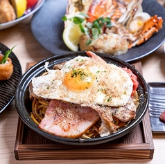 目玉焼きのせ！豪快ソース焼きそば