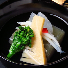 <京都樫原産＞白子筍と蓬豆腐の椀物