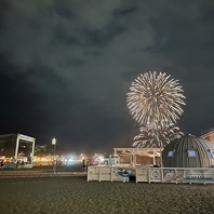 夜は花火で忘れられない思い出を♪