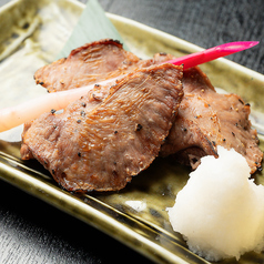 まぐろのほほ肉焼き