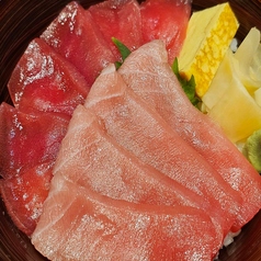 上まぐろ丼(本マグロ赤身・中とろ)