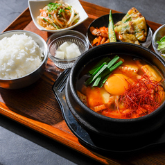 KOREAN DINING HIDEAWAY296（コリアンダイニングハイダウェイ296）のおすすめランチ3