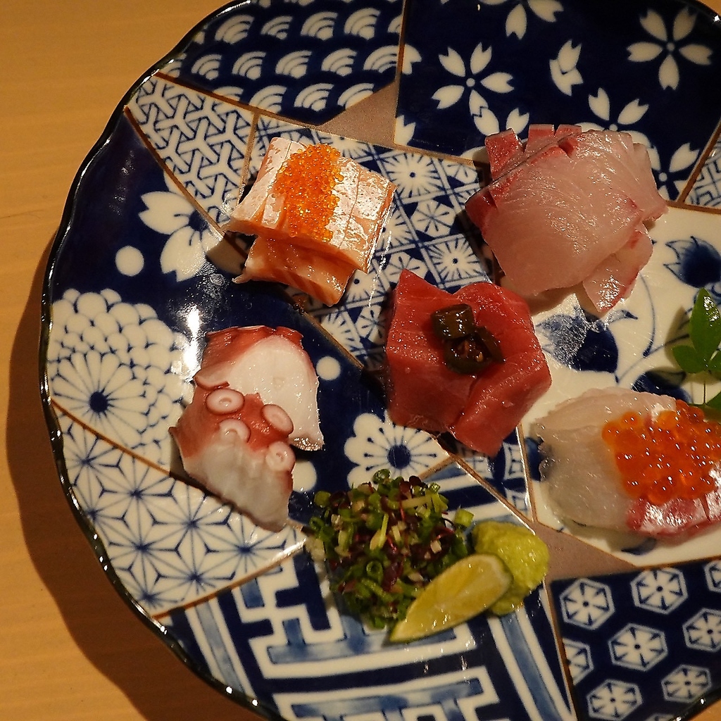 ”うまい刺身は必須”とのお声も高く、毎日仕入れた新鮮なお魚はゲストも大喜びの一品♪