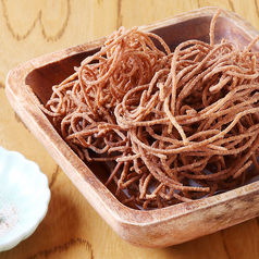 ●枝豆　●塩だれキャベツ　●きゅうりの1本漬け　●鶏レバー旨煮　●そばチップ