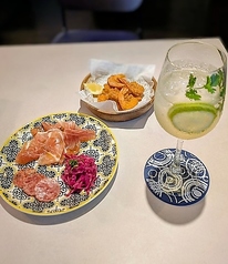 ITEROLINQ deli and cafebarの特集写真