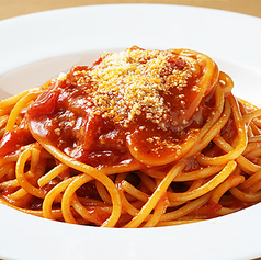 トマトとニンニクのパスタ