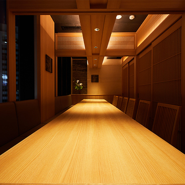 海鮮と日本酒 北丸 有楽町本店の雰囲気1