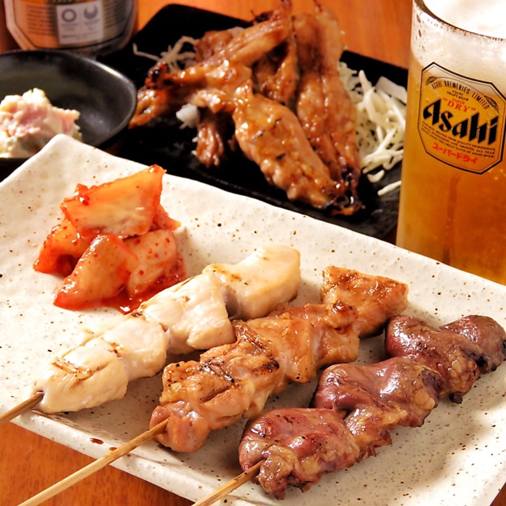 「串to煮込み　しゅうらく」の自慢は何といっても美味しい串焼きです♪価格もリーズナブルでうれしい