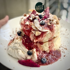 自家製ストロベリーソースのパンケーキ