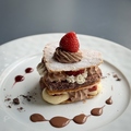 料理メニュー写真&nbsp;苺とショコラクリームのミルフィーユ