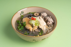 つくね筍と鶏肉の春雨麺