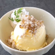 蕎麦の実バニラアイス