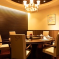 ご接待や顔合わせ、法要後の会食等、様々なシーンでご利用頂けます。個室料込みの特別プランもご用意。室料：昼3300円/夜6600円