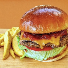 チャーリーチーズバーガー