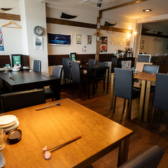 貸し切り営業は15名様から最大で25名様までご利用いただけます。ご予算、メニュー内容、利用人数などのご要望は可能な限り対応いたします。お気軽にお問い合わせください。