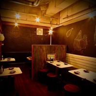 【明るく賑やかな雰囲気の店内★楽しい飲み会に是非♪】