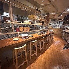 ワインの酒場。ディプント福岡天神店の雰囲気3