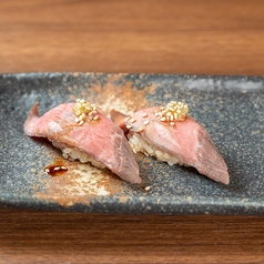 自家製にこだわった味わい深い料理