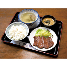 ハーフ定食（とろろ付）