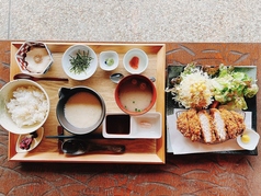 麦とろ豚ロースとんかつ御膳