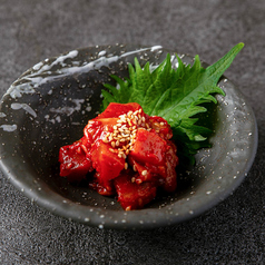 酒の肴　鮪のチャンジャ和え