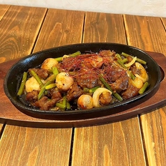 姶良あご肉ホルモン炒め(ドリンクセット)